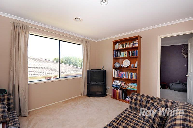 13 Pimento Close, NARRE WARREN SOUTH VIC 3805, Narre Warren South - Thumbnail 6