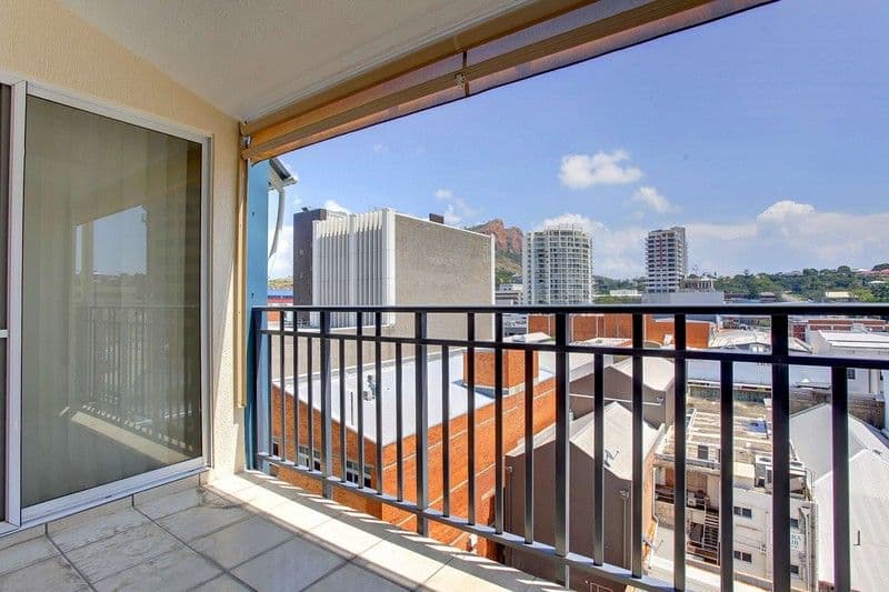 86 Ogden Street, TOWNSVILLE CITY QLD 4810, Townsville City - Image 1