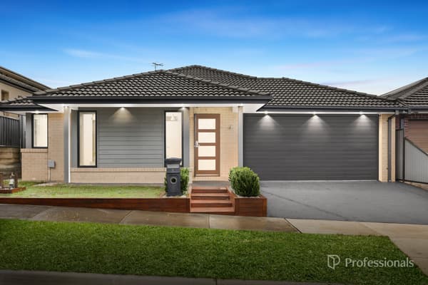8 Ajax Road, Kalkallo VIC 3064, Kalkallo - Image 1