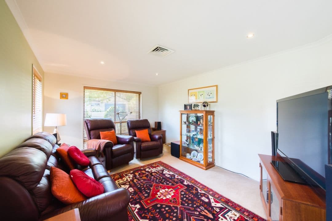 21 Fadden Crescent, MIDDLE RIDGE QLD 4350, Middle Ridge - Thumbnail 5