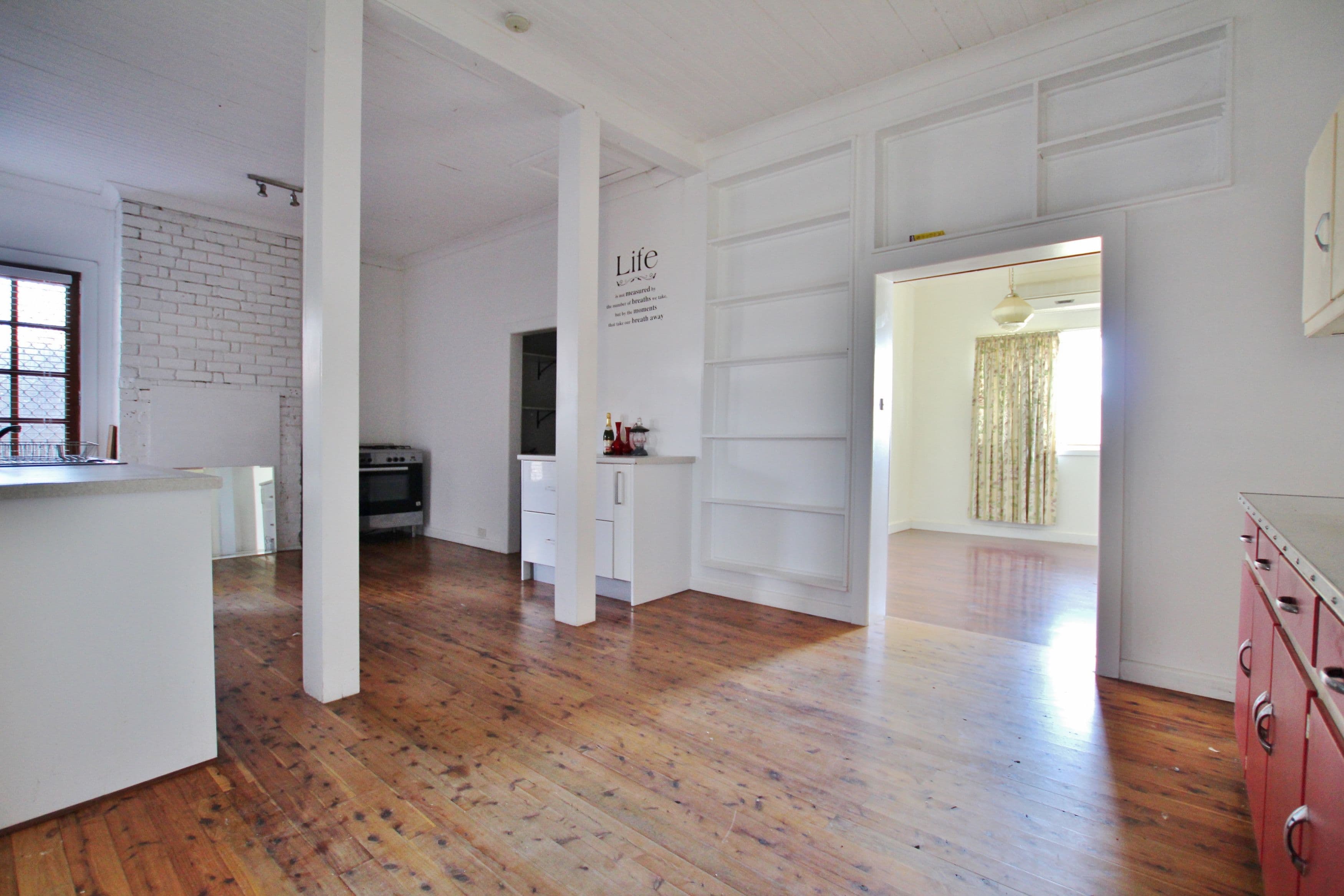 2 Iris Street, Harden - Thumbnail 5