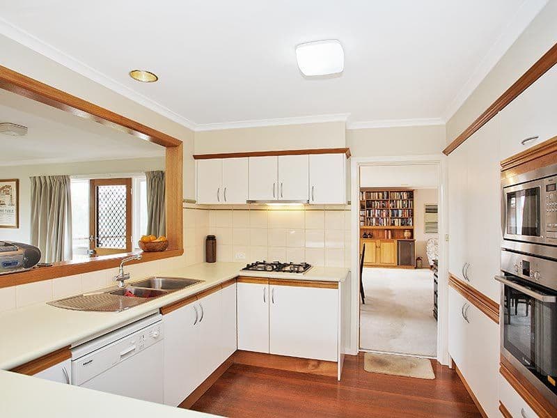 8 Finch Street, DONCASTER EAST VIC 3109, Doncaster East - Thumbnail 4
