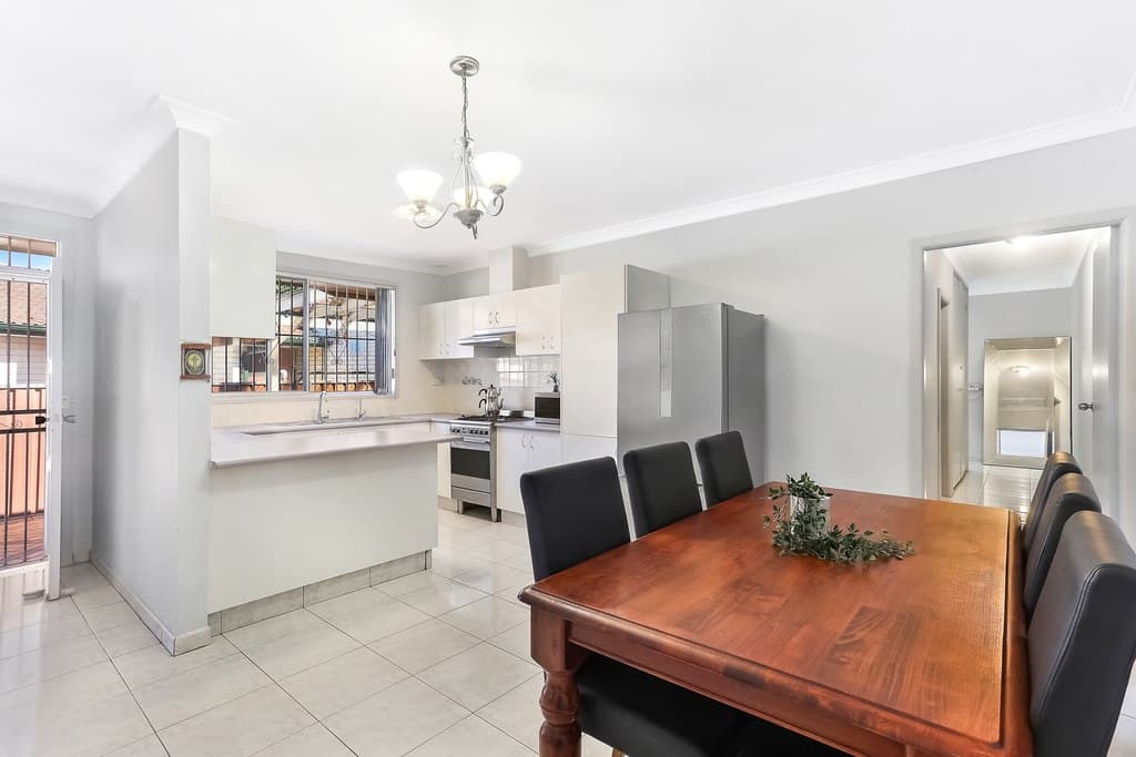 2/14 Nilson Avenue, Hillsdale - Image 1