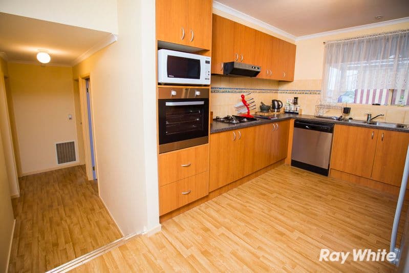 2 Edan Court, PAKENHAM VIC 3810, Pakenham - Thumbnail 8
