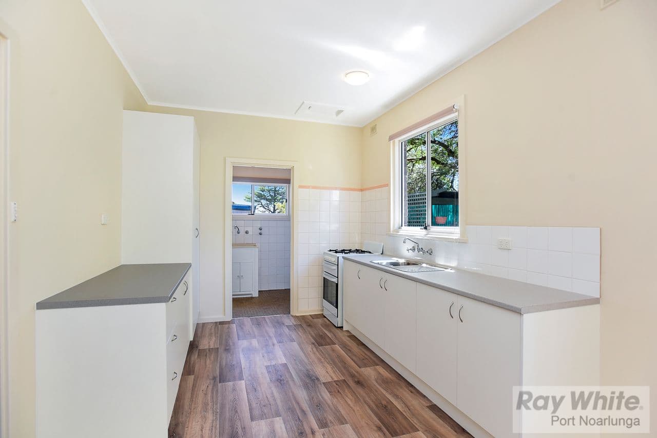 15 Archer Street, Christies Beach SA 5165, Christies Beach - Thumbnail 4
