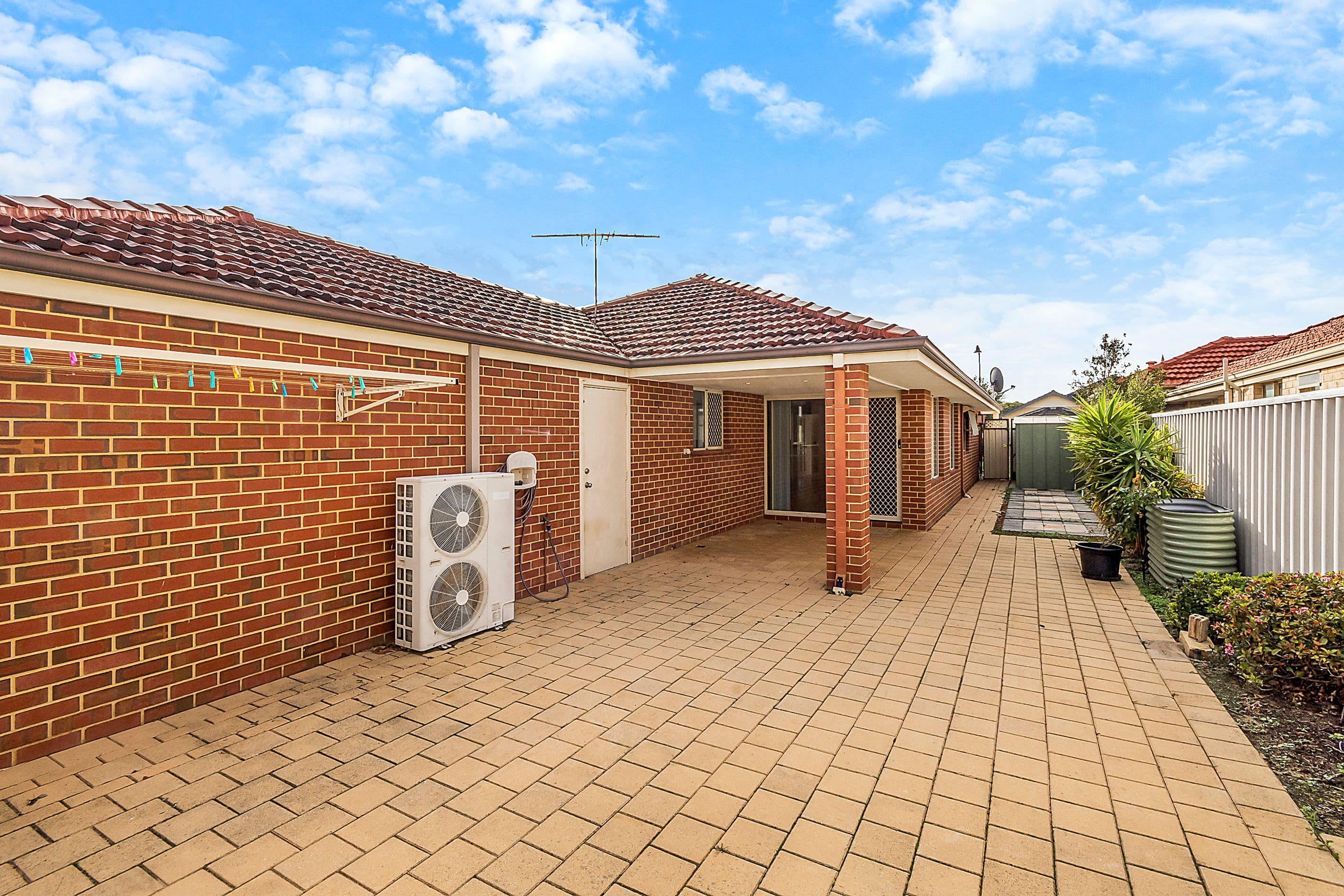 37 Brindabella Avenue, Rockingham WA 6168, Rockingham - Thumbnail 2