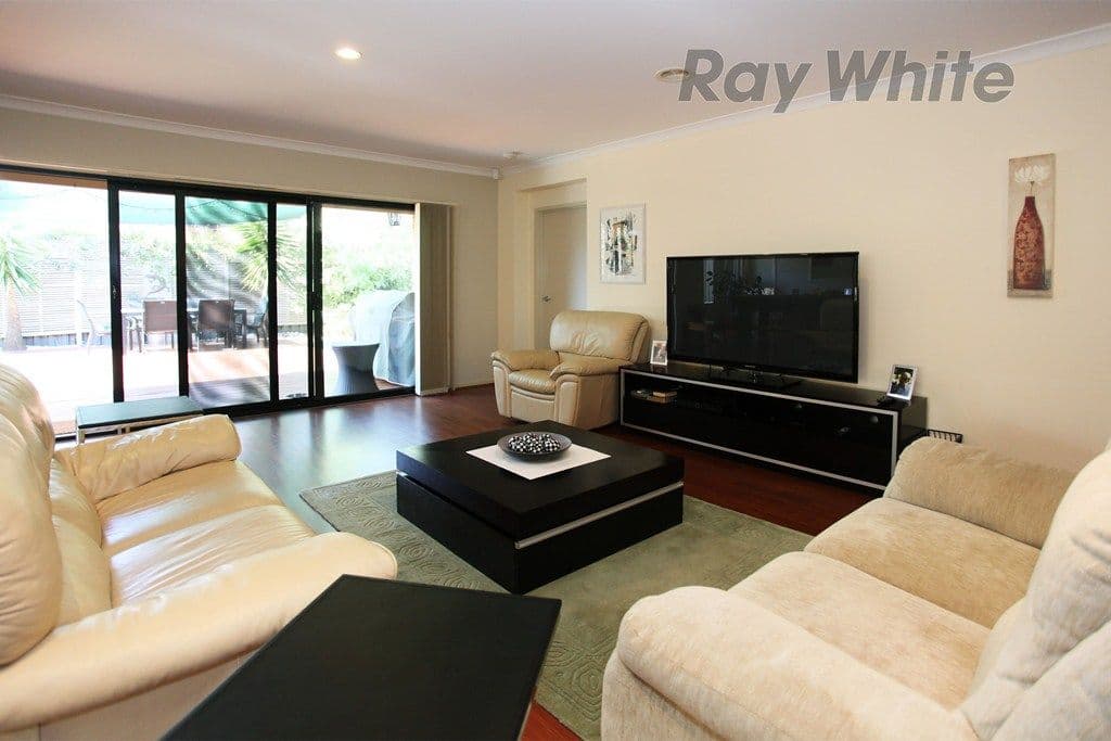 20 Licodia Avenue, POINT COOK VIC 3030, Point Cook - Thumbnail 8