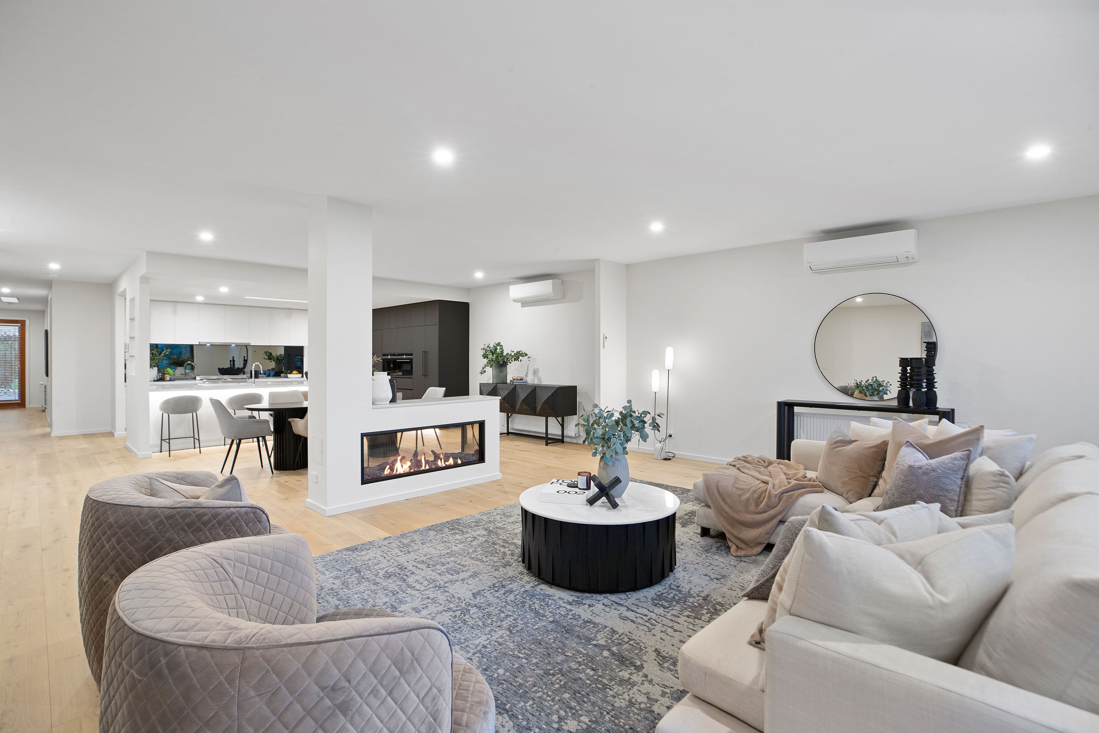 51 Emica Parade, Knoxfield VIC 3180, Knoxfield - Thumbnail 2
