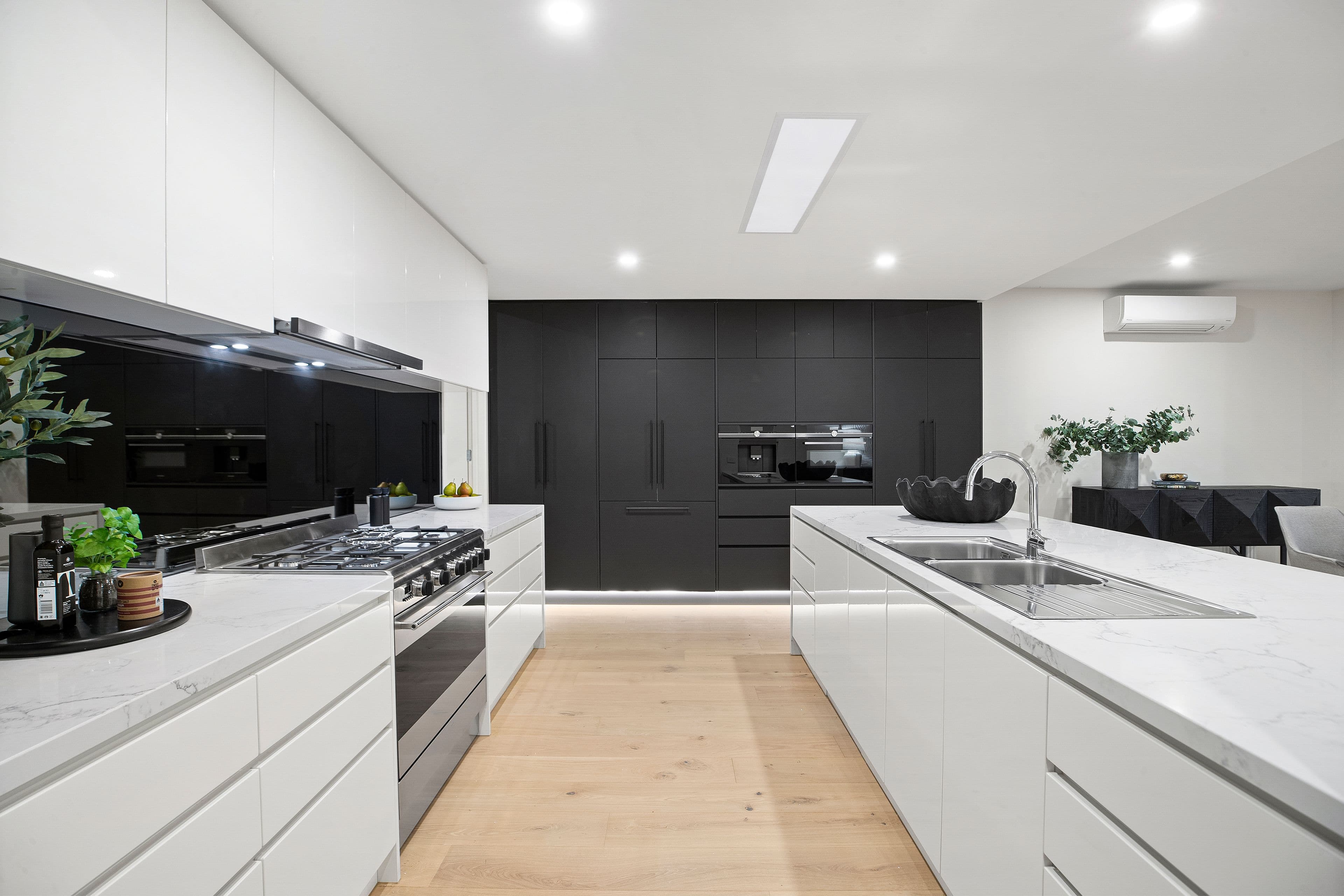 51 Emica Parade, Knoxfield VIC 3180, Knoxfield - Thumbnail 4