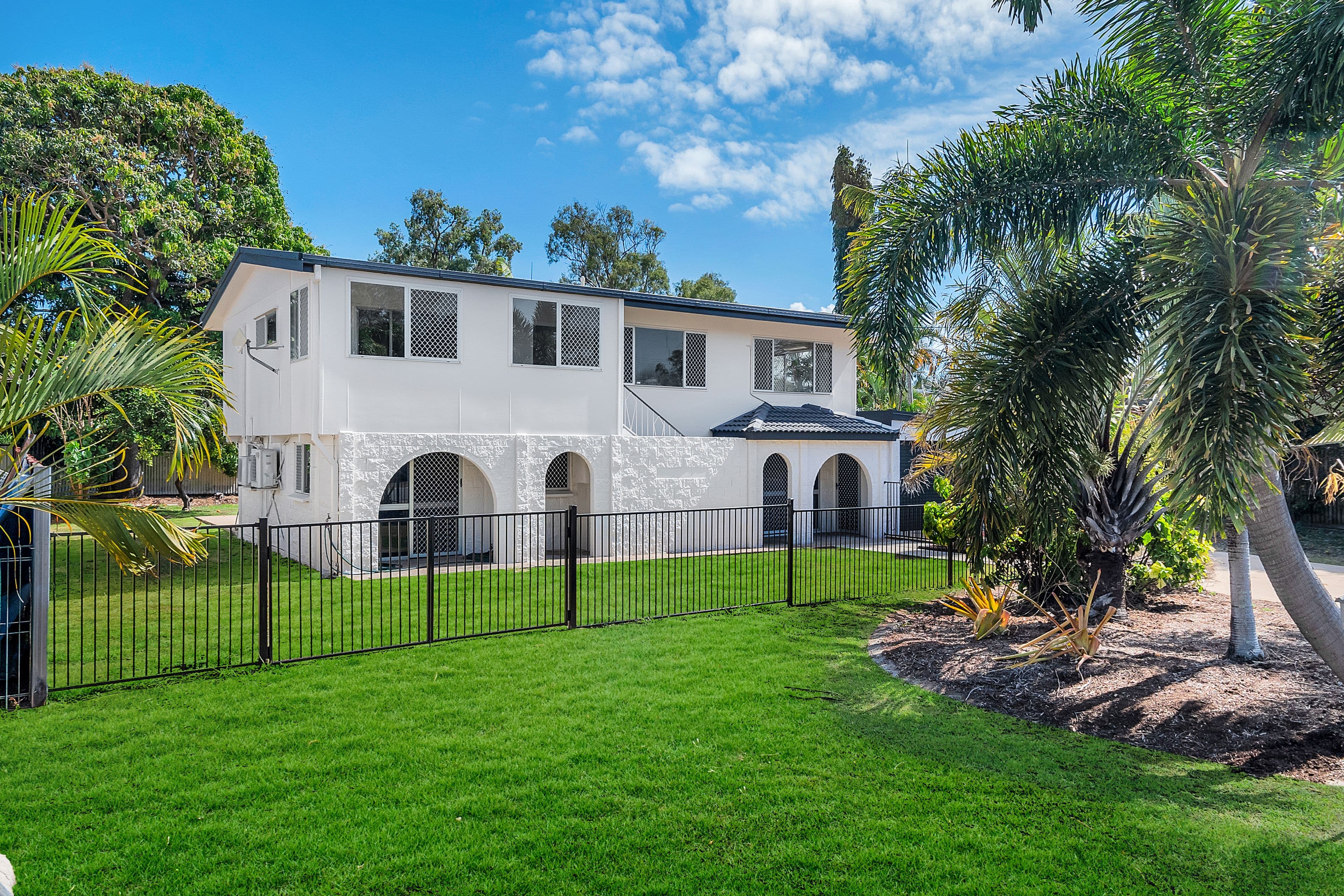 19 Saunders Beach Road, Saunders Beach QLD 4818, Saunders Beach - Image 1
