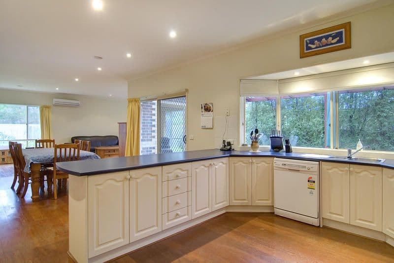 12 Gracemere Drive, PEARCEDALE VIC 3912, Pearcedale - Thumbnail 8