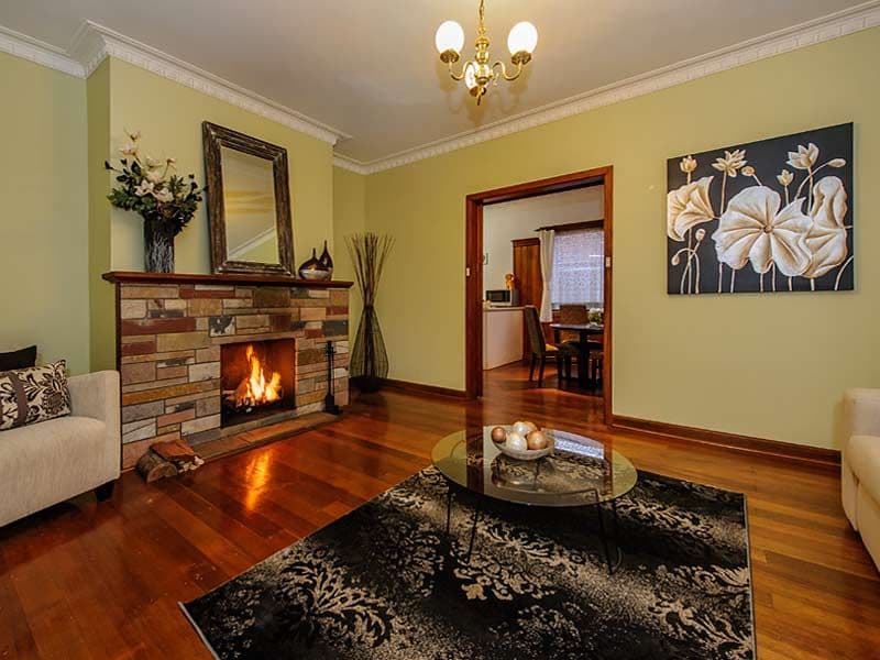 15 Second Avenue, BOX HILL NORTH VIC 3129, Box Hill North - Thumbnail 2