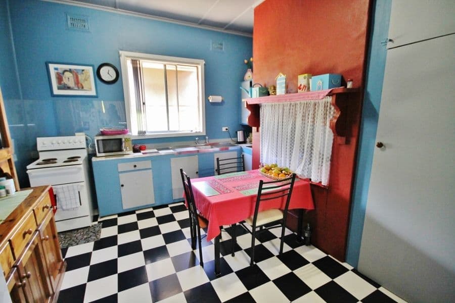 112 William Street, YOUNG NSW 2594, Young - Thumbnail 7