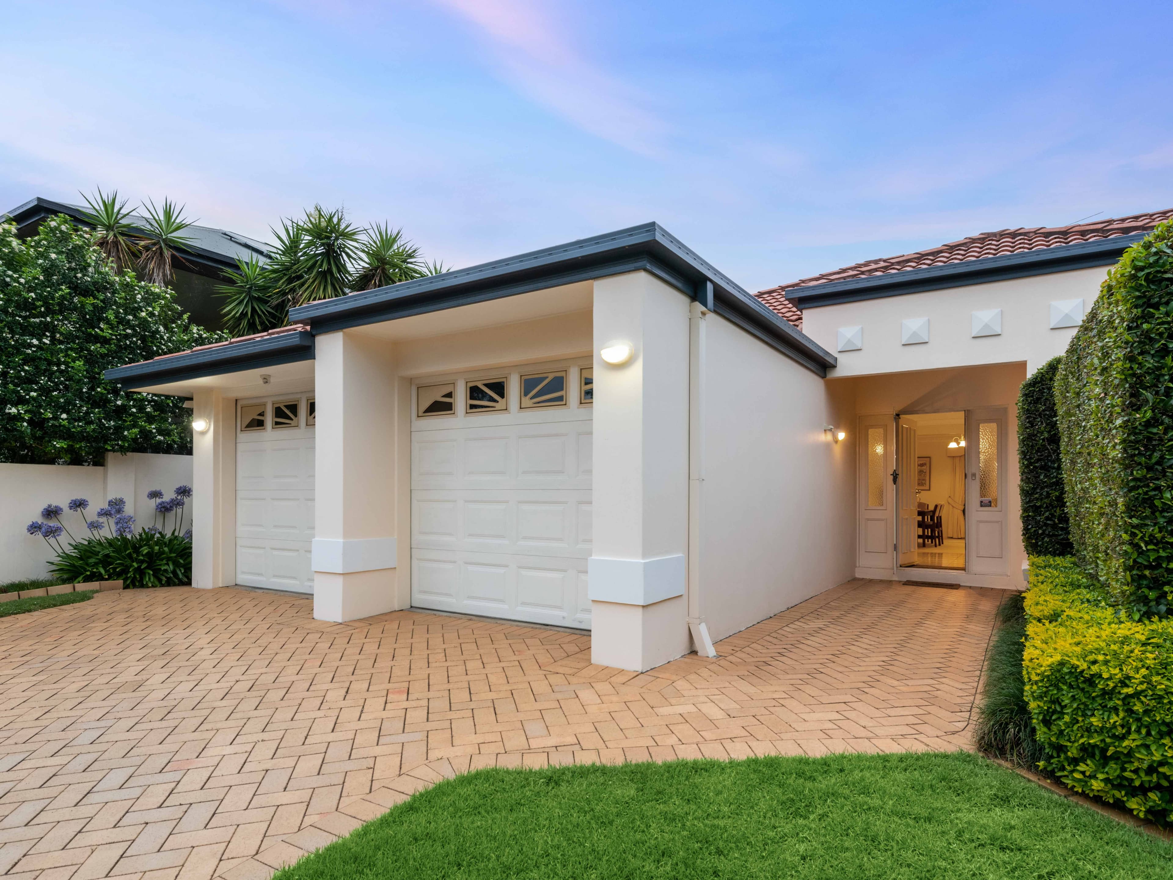 69 Dandelion Street, Eight Mile Plains QLD 4113, Eight Mile Plains - Thumbnail 3