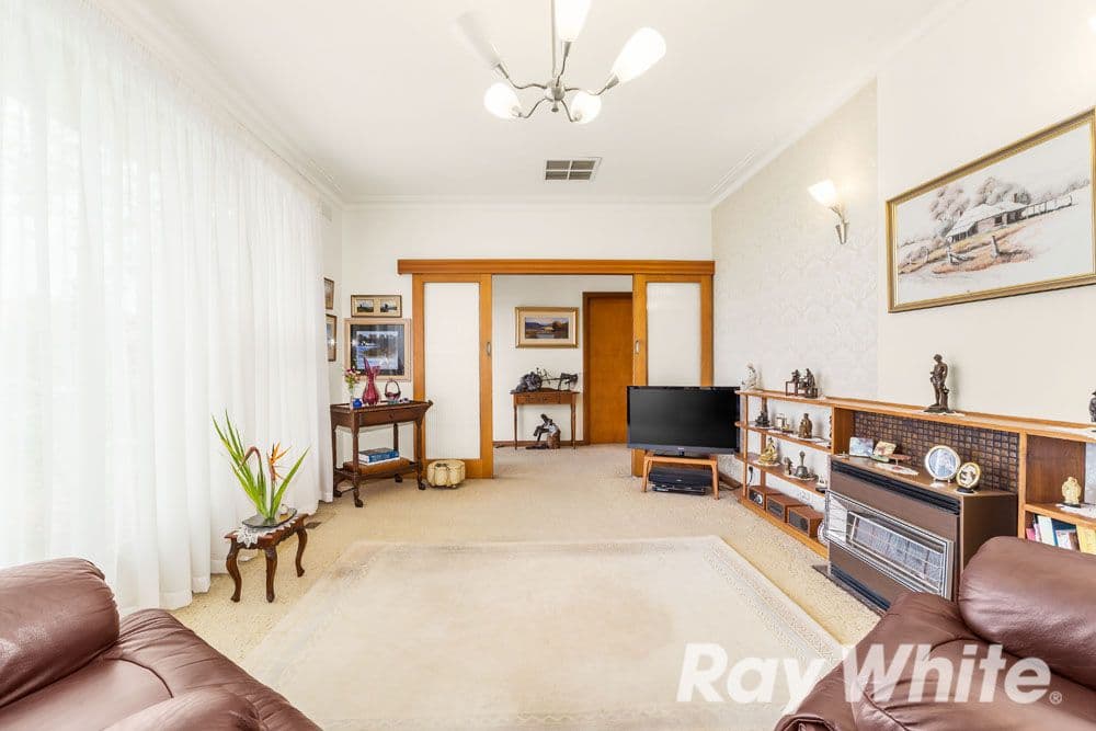 16 Strathallan Road, Macleod VIC 3085, Macleod - Thumbnail 3