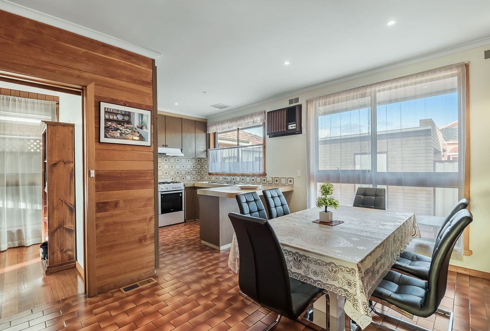 18 Lorna Crescent, Sunshine West VIC 3020, Sunshine West - Thumbnail 5