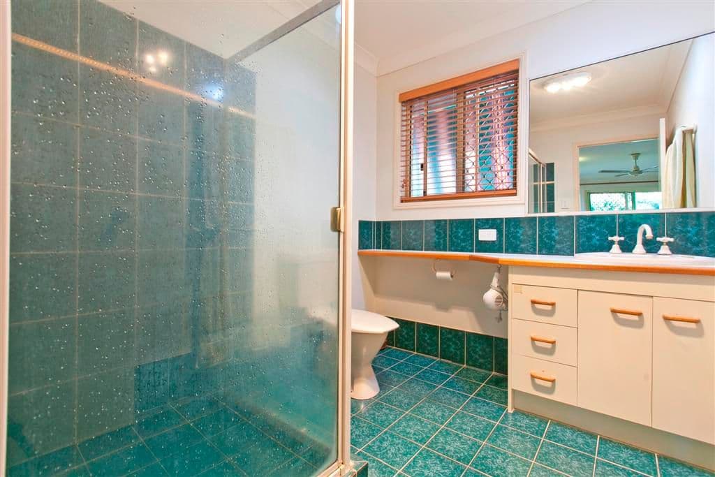 19 Redgrove Avenue, WELLINGTON POINT QLD 4160, Wellington Point - Thumbnail 8