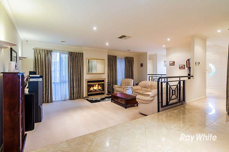 6 Oakridge Close, Lysterfield South VIC 3156, Lysterfield South - Thumbnail 3