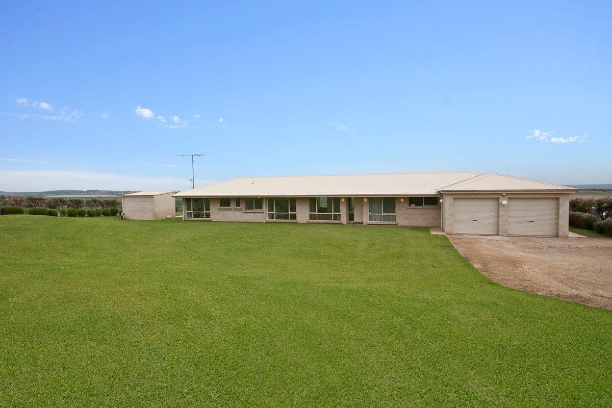 66 Andersons Road, TOWER HILL VIC 3283, Tower Hill - Thumbnail 2