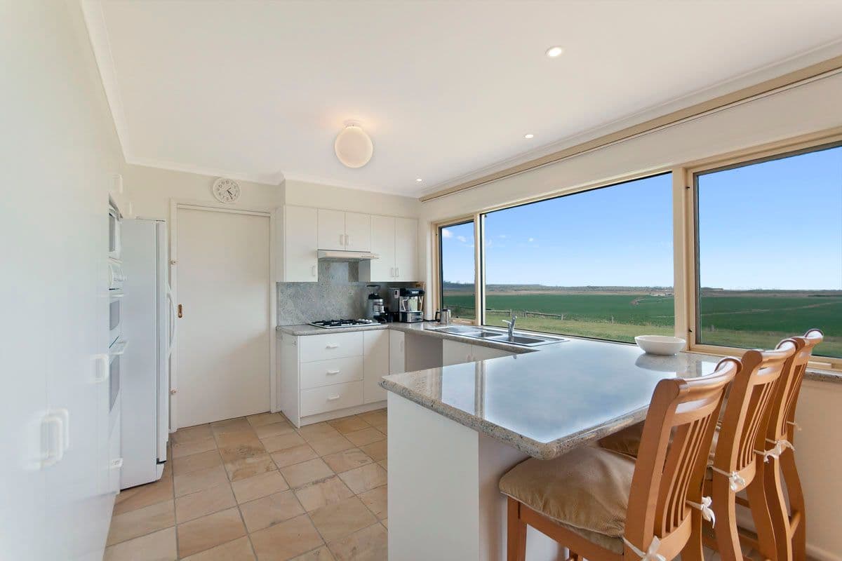 66 Andersons Road, TOWER HILL VIC 3283, Tower Hill - Thumbnail 5