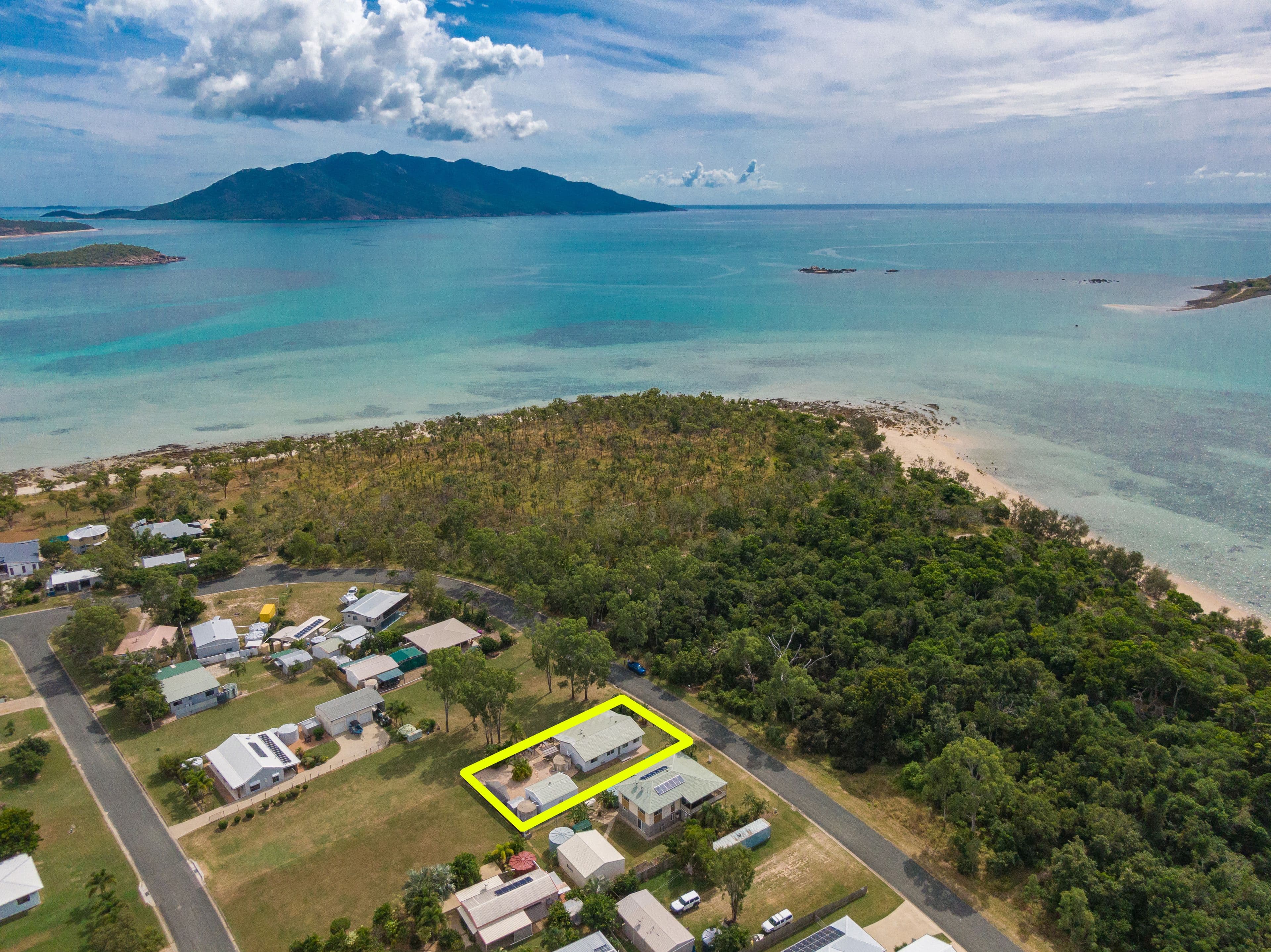 67 Trochus Street, Dingo Beach QLD 4800, Dingo Beach - Thumbnail 2