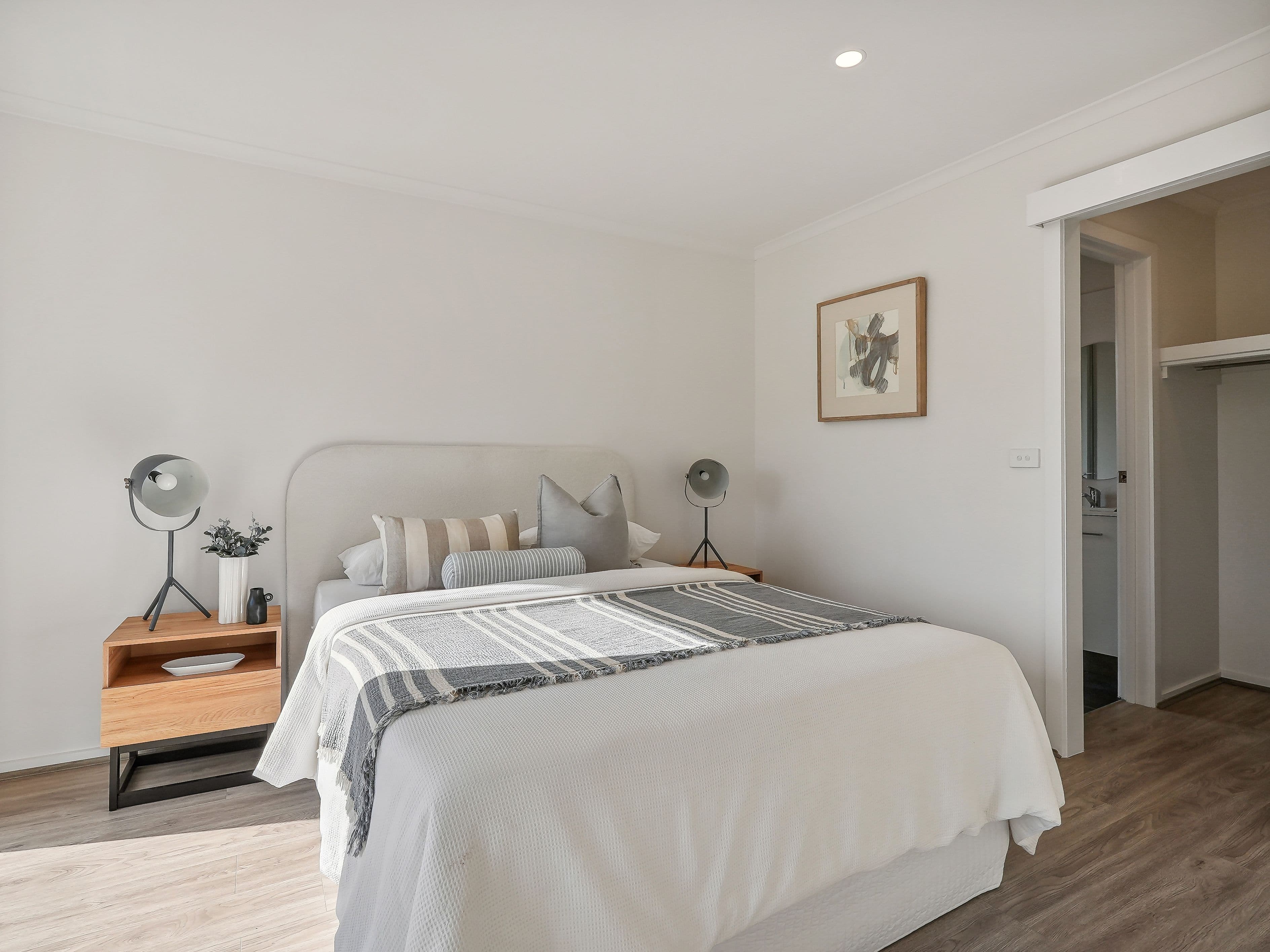 91 Hothlyn Drive, Craigieburn VIC 3064, Craigieburn - Thumbnail 2