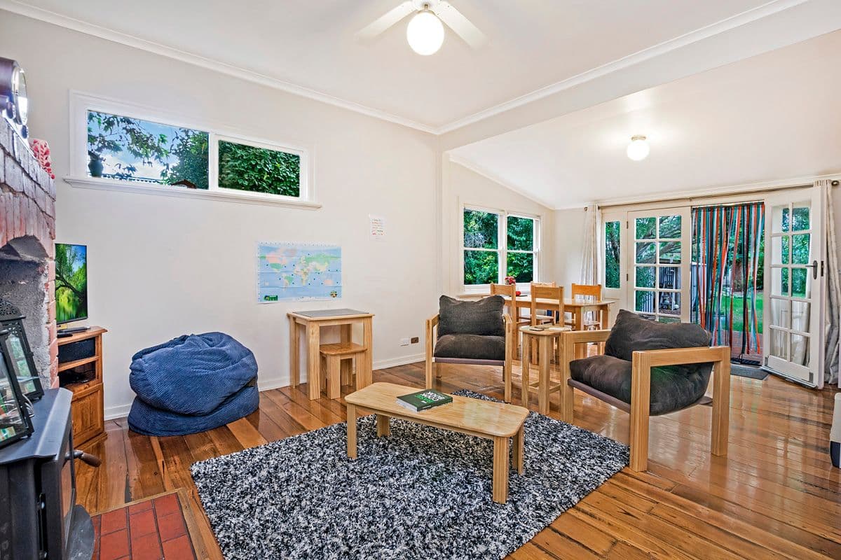1 Markham Street, Heywood VIC 3304, Heywood - Thumbnail 2