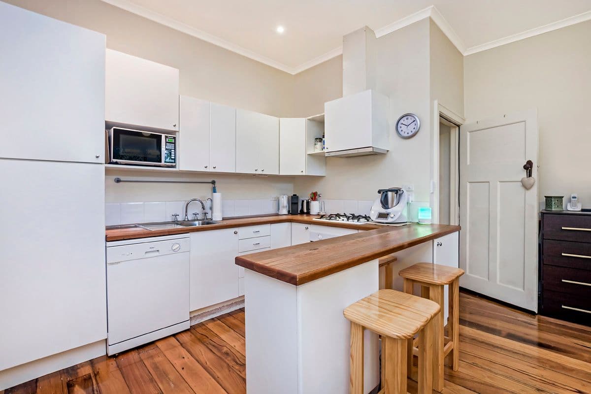 1 Markham Street, Heywood VIC 3304, Heywood - Thumbnail 3
