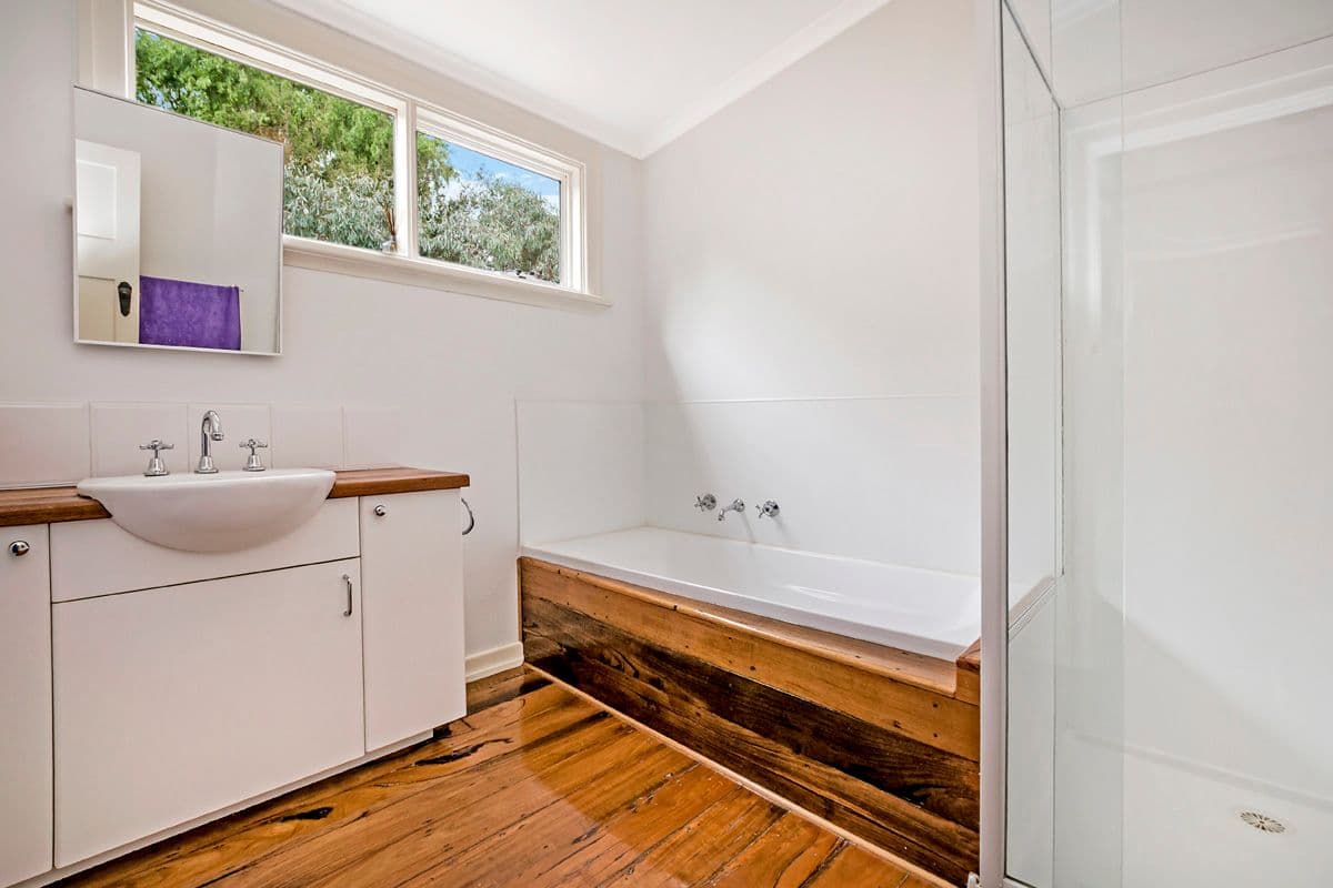 1 Markham Street, Heywood VIC 3304, Heywood - Thumbnail 5
