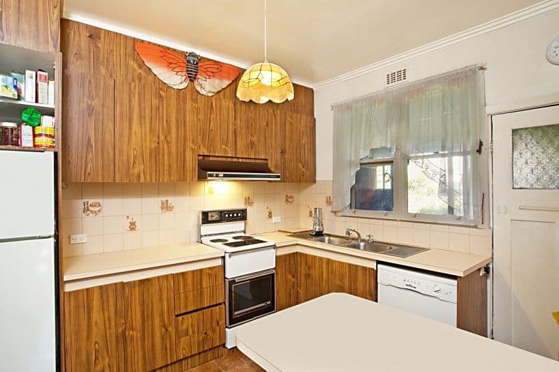 31 Hutton Street, DANDENONG VIC 3175, Dandenong - Thumbnail 8