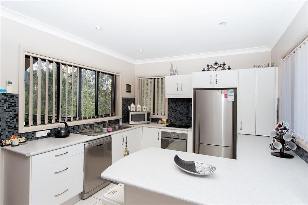 4 Minke Street, CORLETTE NSW 2315, Corlette - Thumbnail 2