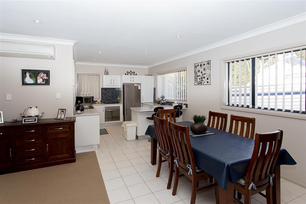 4 Minke Street, CORLETTE NSW 2315, Corlette - Thumbnail 4