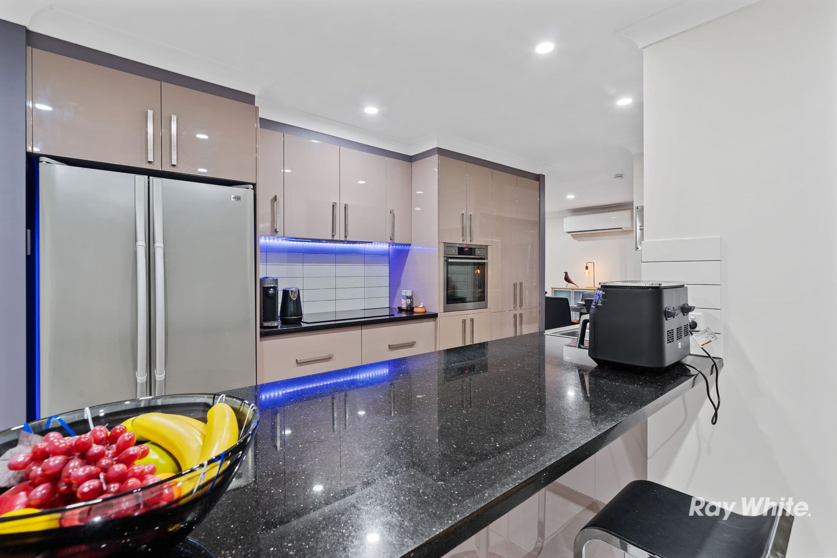 21 Highcrest Drive, Browns Plains QLD 4118, Browns Plains - Thumbnail 6