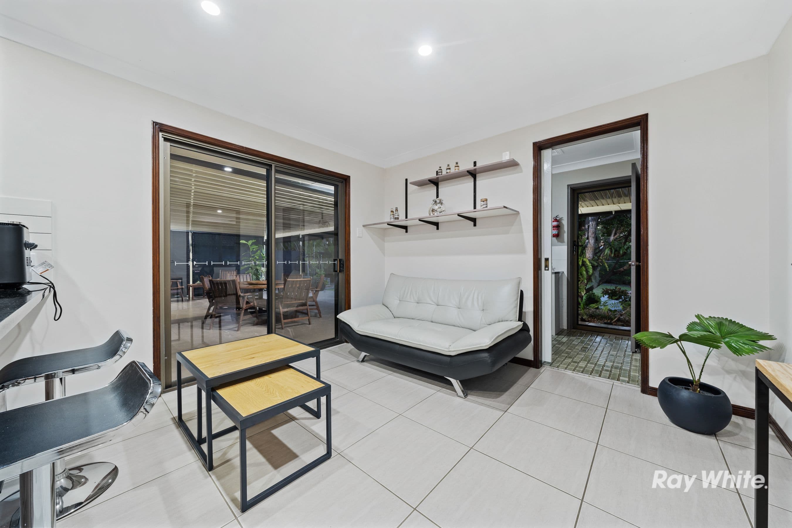 21 Highcrest Drive, Browns Plains QLD 4118, Browns Plains - Thumbnail 8