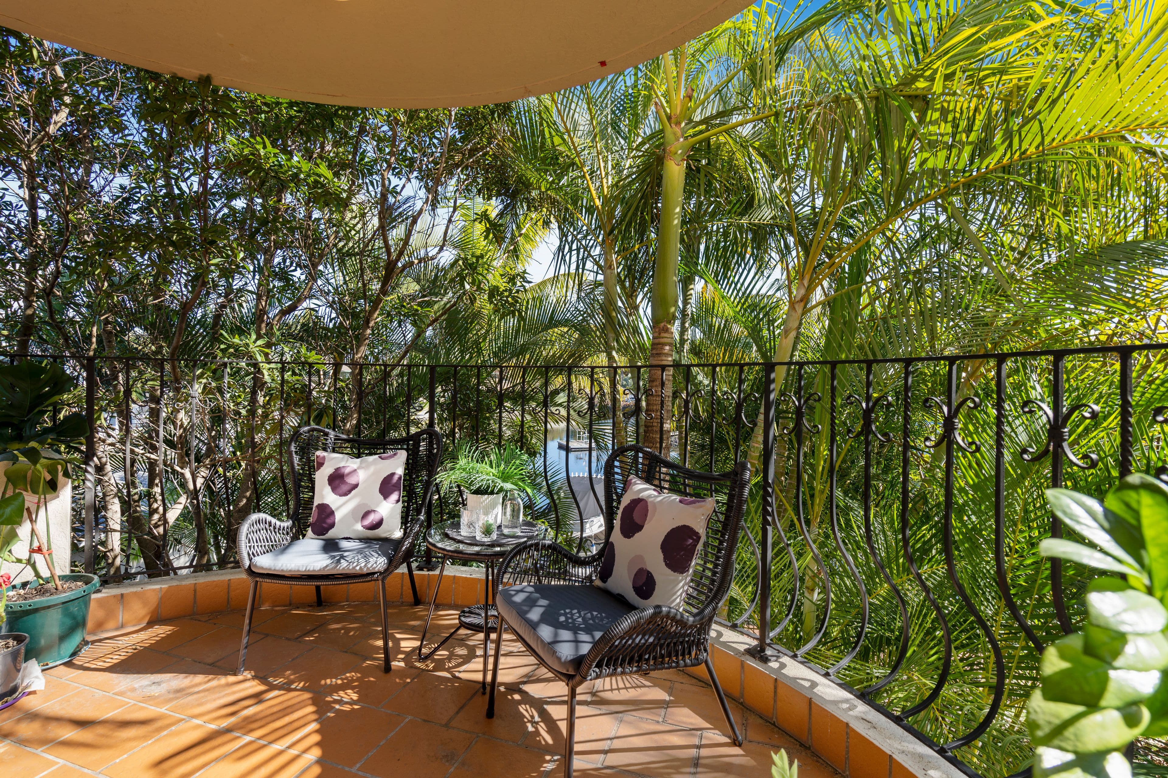 12 Canal Avenue, Runaway Bay QLD 4216, Runaway Bay - Thumbnail 2
