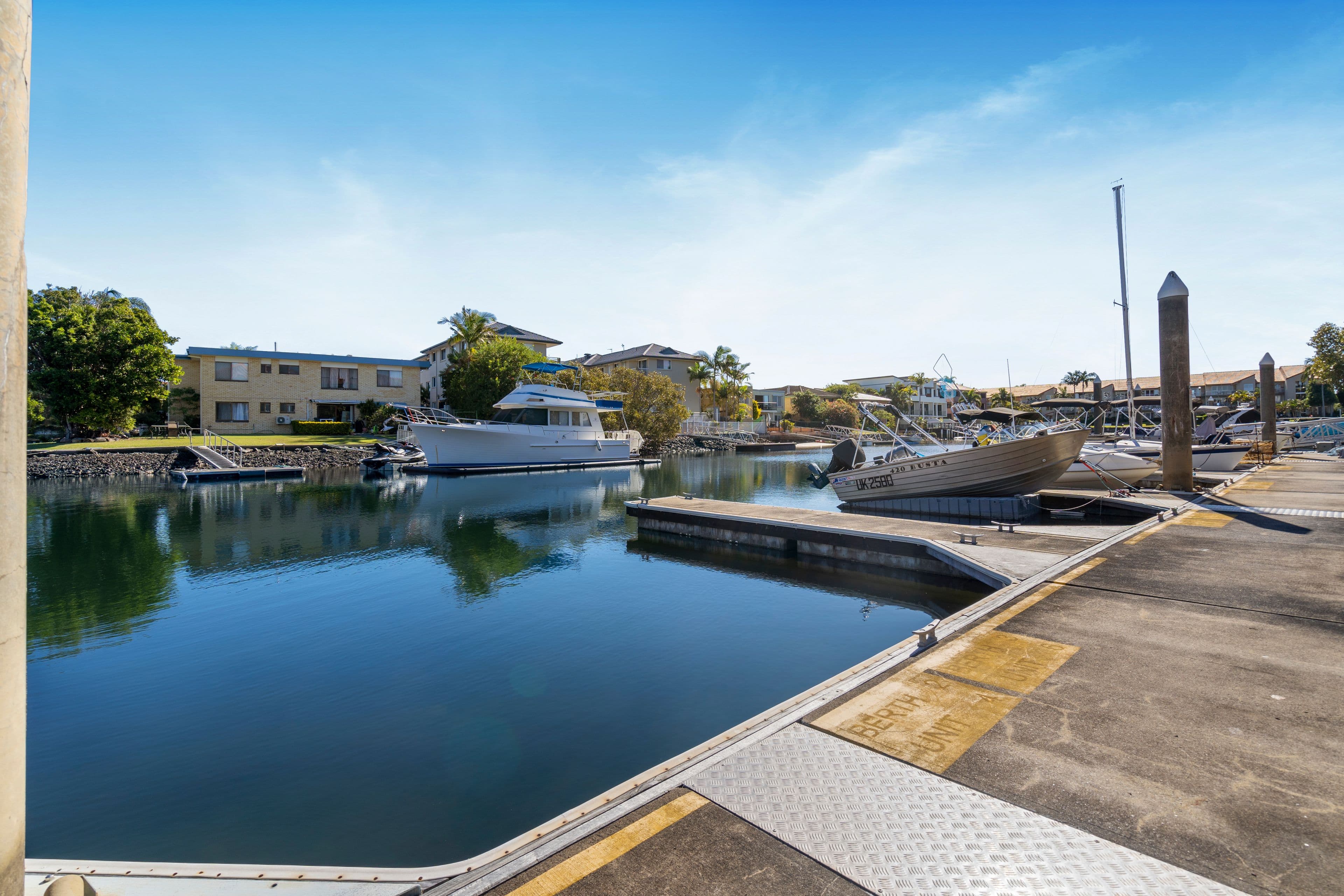 12 Canal Avenue, Runaway Bay QLD 4216, Runaway Bay - Thumbnail 4