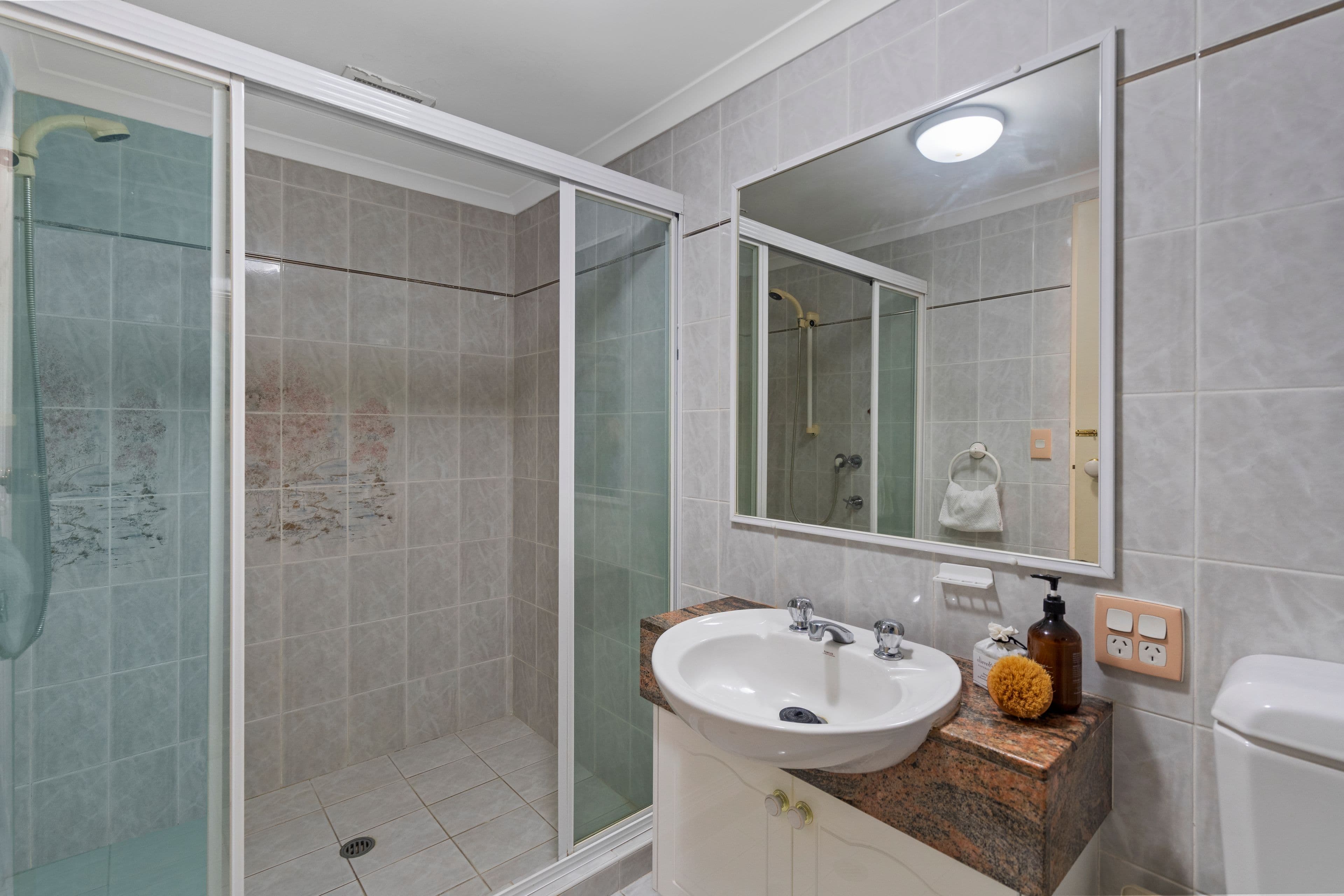 12 Canal Avenue, Runaway Bay QLD 4216, Runaway Bay - Thumbnail 8