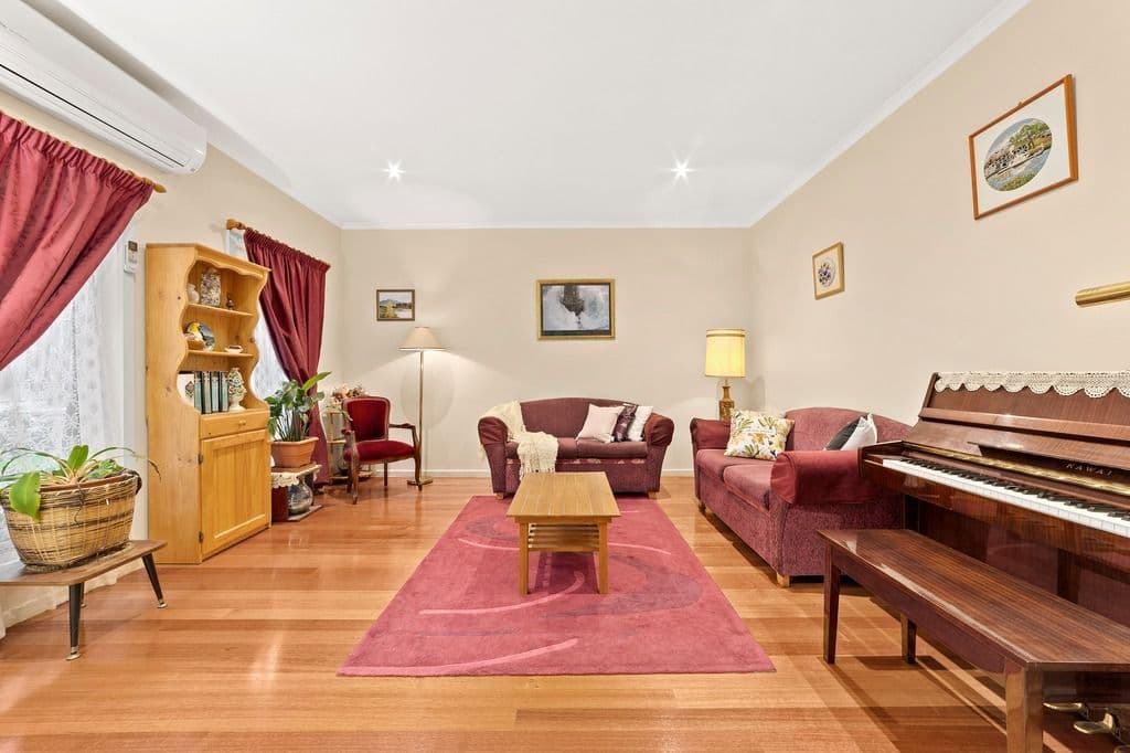 16 Loddon Street, Box Hill North VIC 3129, Box Hill North - Thumbnail 3