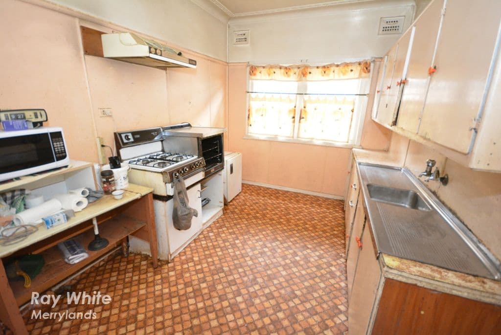 27 Montrose Avenue, Merrylands - Thumbnail 7