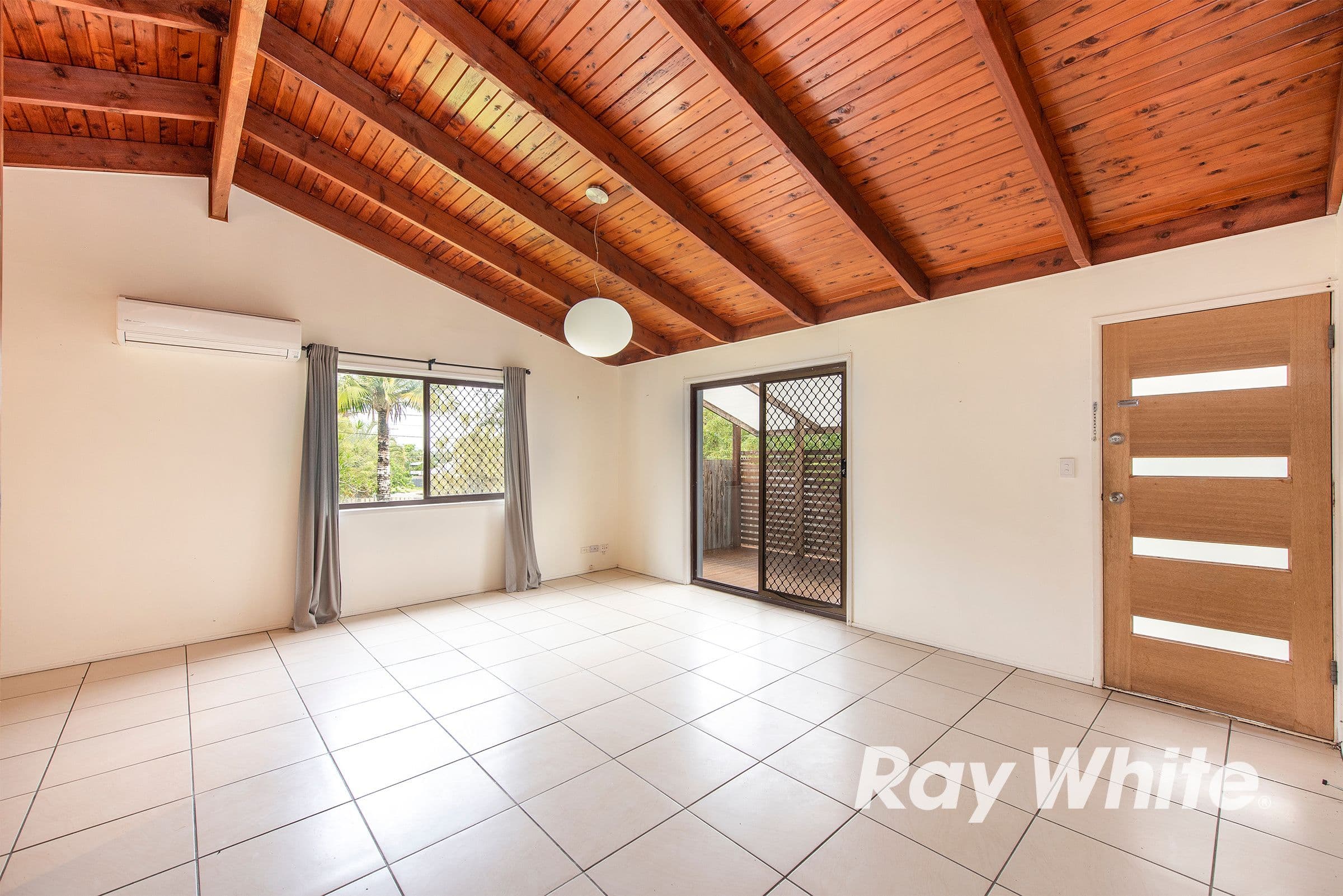 29 Paperbark Street, Crestmead QLD 4132, Crestmead - Thumbnail 4
