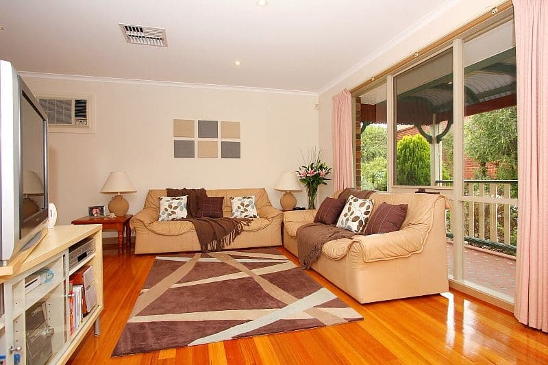 2 Friendship Avenue, MILL PARK VIC 3082, Mill Park - Thumbnail 4