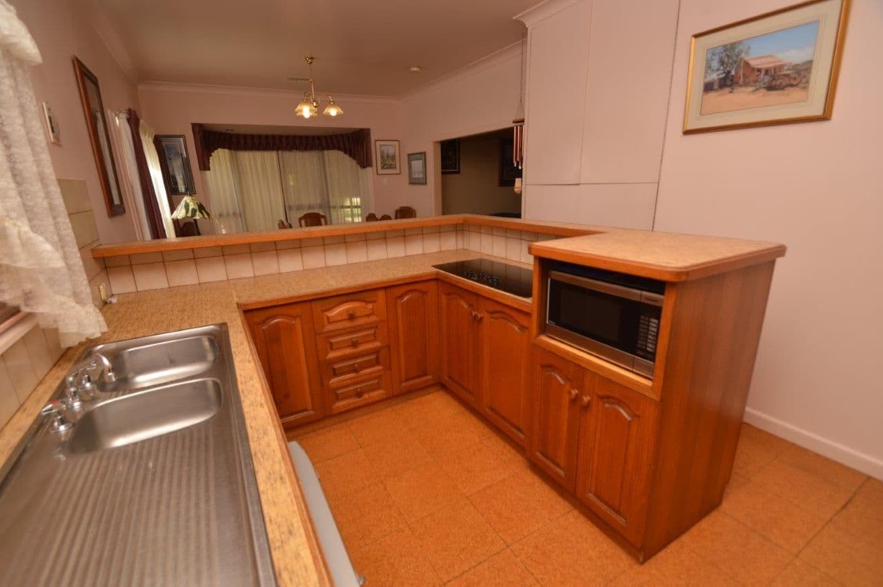 299 Wandoo Street, Broken Hill NSW 2880, Broken Hill - Thumbnail 4
