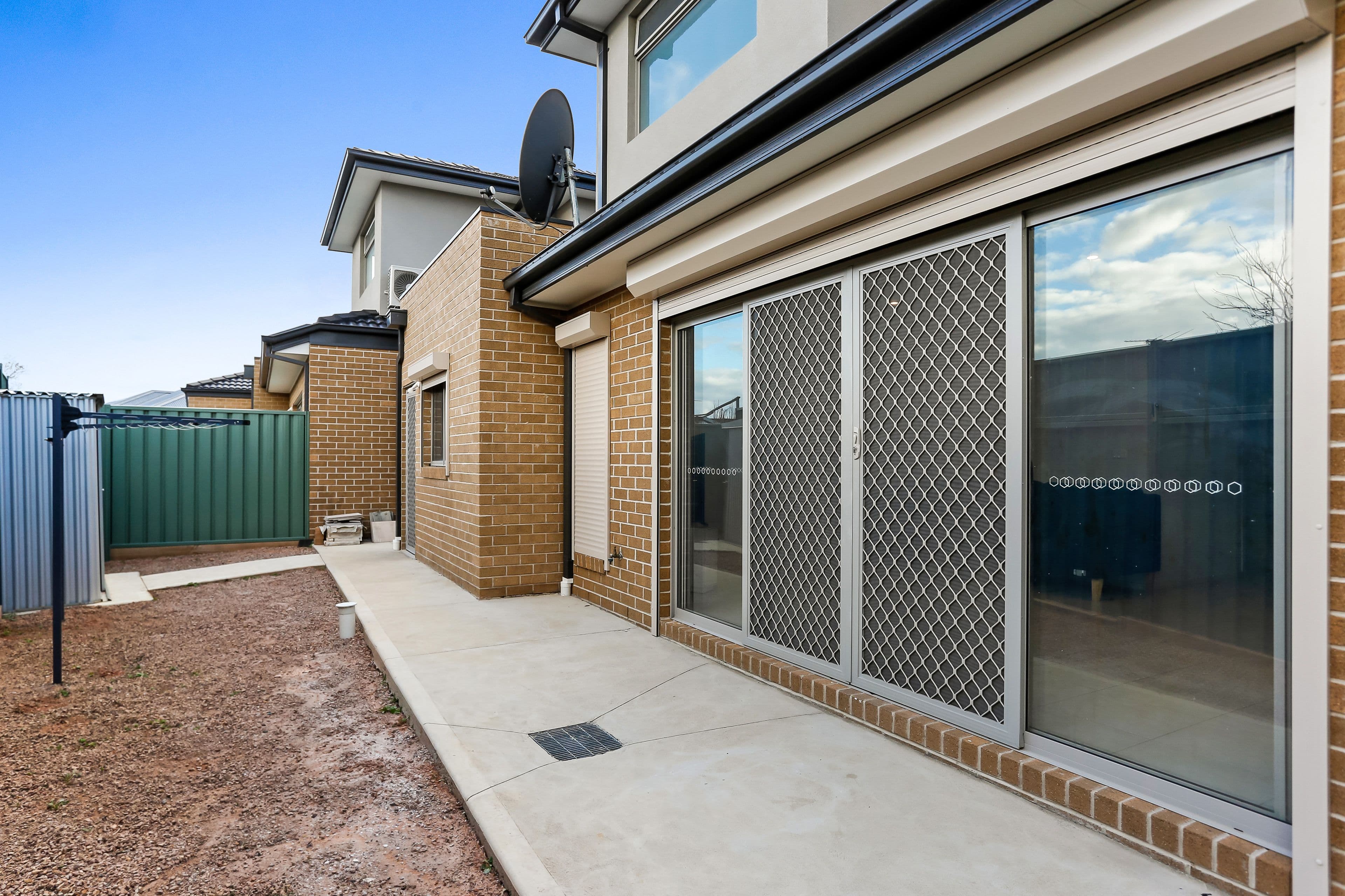 10 Erindale Avenue, Deer Park VIC 3023, Deer Park - Thumbnail 8