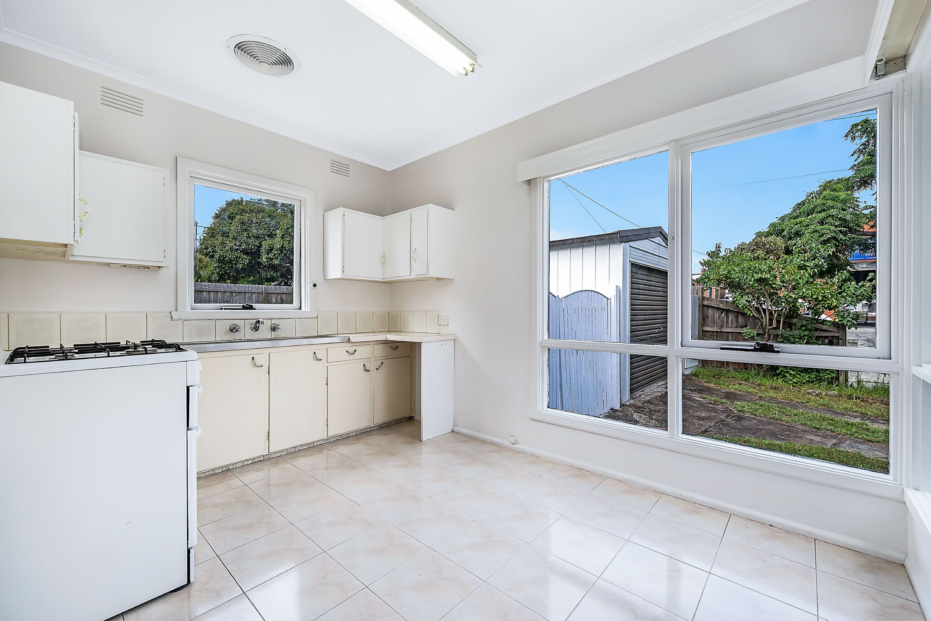 71 Main Road, Clayton South VIC 3169, Clayton South - Thumbnail 3