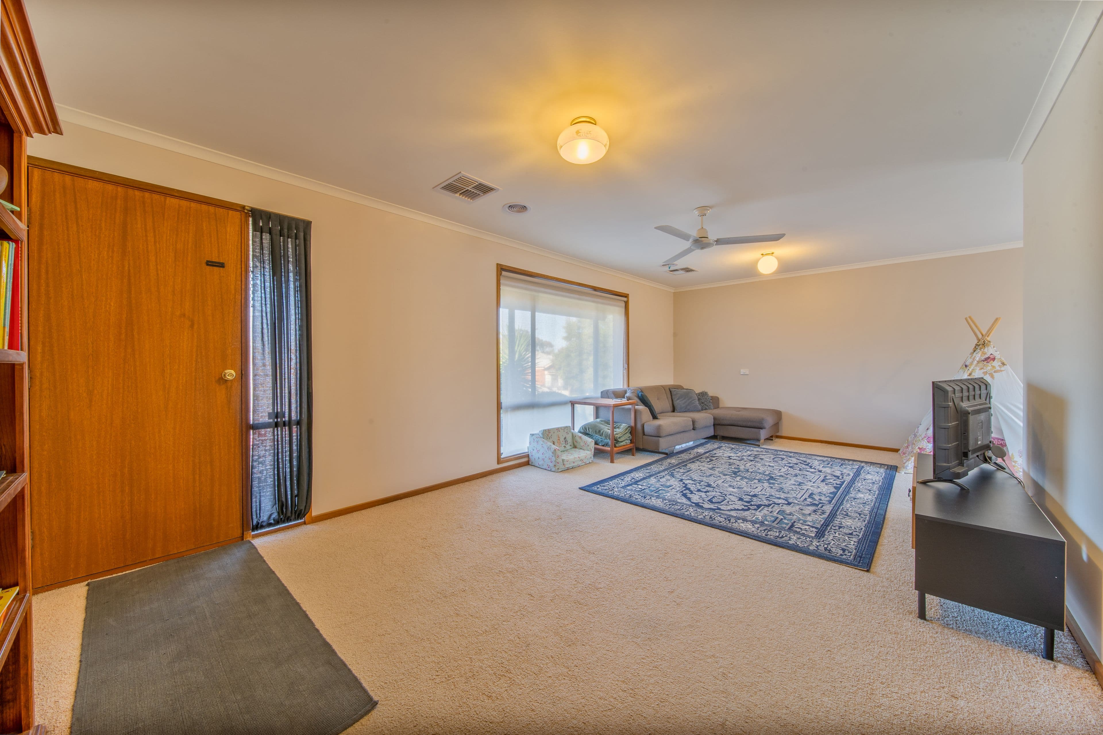 26 Mockridge Drive, Kangaroo Flat VIC 3555, Kangaroo Flat - Thumbnail 5
