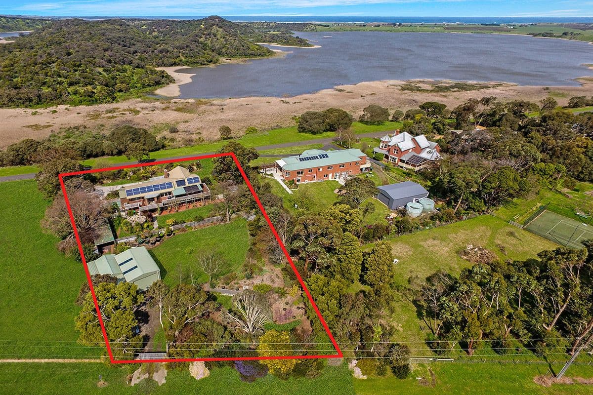 47 Scenic Drive, Koroit VIC 3282, Koroit - Thumbnail 2