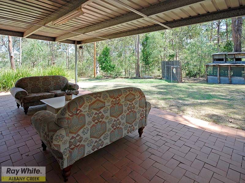8 Estelle Court, EATONS HILL QLD 4037, Eatons Hill - Thumbnail 4
