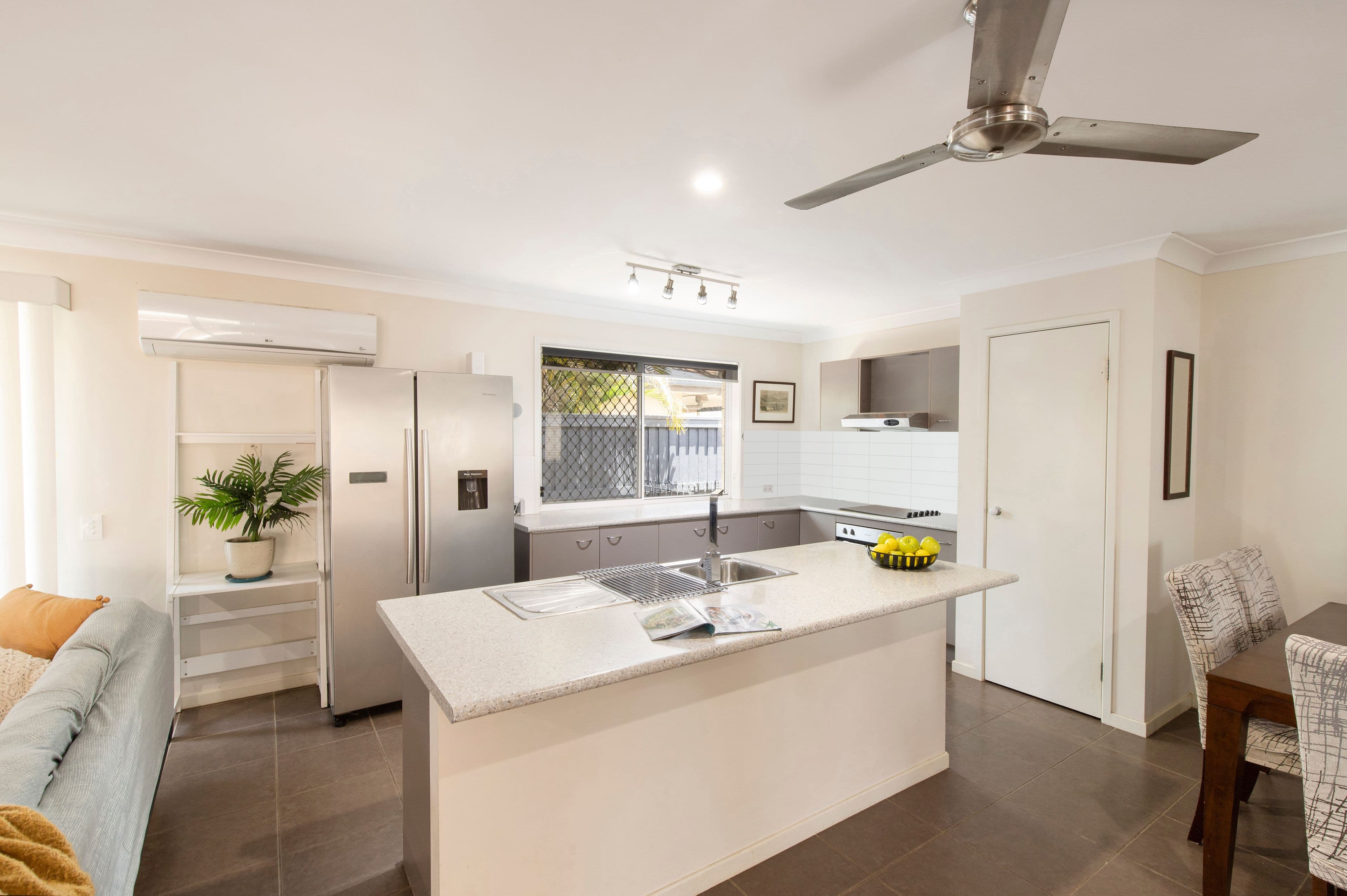 49 Alicia Circuit, Little Mountain QLD 4551, Little Mountain - Thumbnail 2