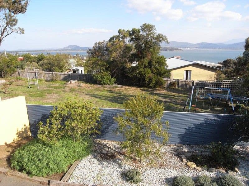 7 Vancouver Street, MIDWAY POINT TAS 7171, Midway Point - Thumbnail 6