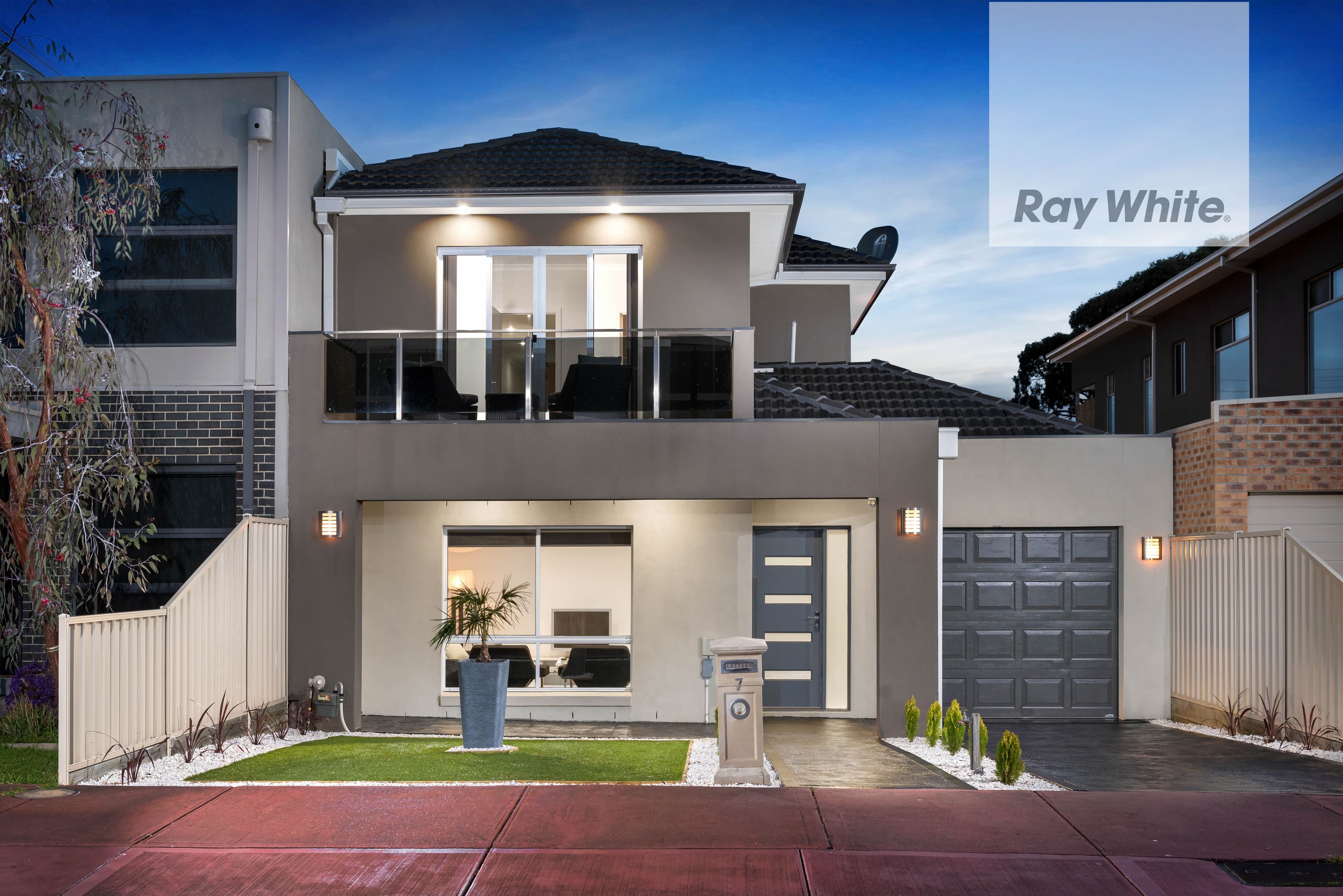 7 Farnham Crescent, Mill Park VIC 3082, Mill Park - Image 1